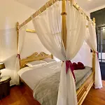 La Maison Des Templiers ~ Ostal Medieval ~ Logis Enchantes דירה *