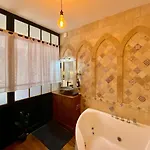 La Maison Des Templiers ~ Ostal Medieval ~ Logis Enchantes * カルカソンヌ