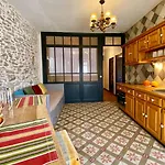 La Maison Des Templiers ~ Ostal Medieval ~ Logis Enchantes * カルカソンヌ