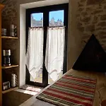 La Maison Des Templiers ~ Ostal Medieval ~ Logis Enchantes Апартаменты