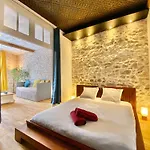 La Maison Des Templiers ~ Ostal Medieval ~ Logis Enchantes Апартаменты *