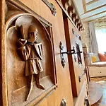 La Maison Des Templiers ~ Ostal Medieval ~ Logis Enchantes アパート カルカソンヌ