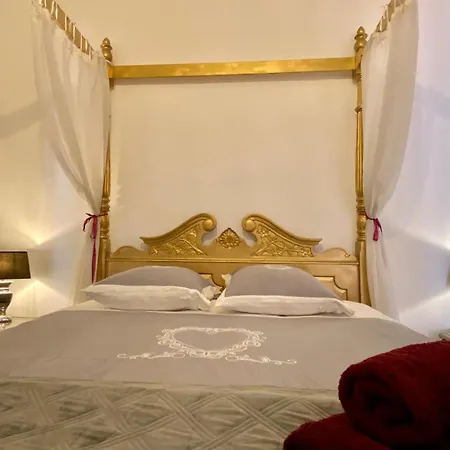 La Maison Des Templiers ~ Ostal Medieval ~ Logis Enchantes Appartement