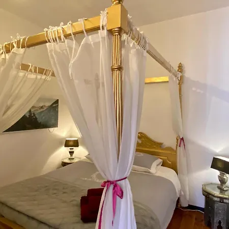 La Maison Des Templiers ~ Ostal Medieval ~ Logis Enchantes Apartament *