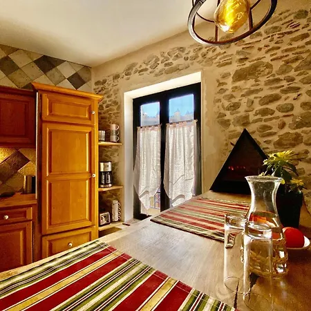 La Maison Des Templiers ~ Ostal Medieval ~ Logis Enchantes * Carcassonne