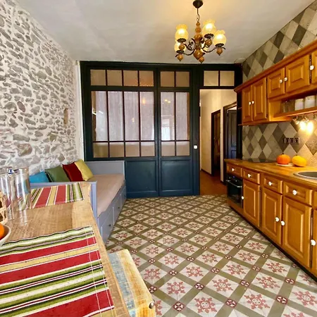 La Maison Des Templiers ~ Ostal Medieval ~ Logis Enchantes * Carcassonne