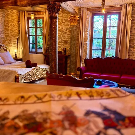 La Maison Des Templiers ~ Ostal Medieval ~ Logis Enchantes * Carcassonne