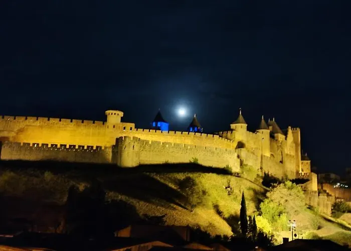 La Maison Des Templiers ~ Ostal Medieval ~ Logis Enchantes شقة *
