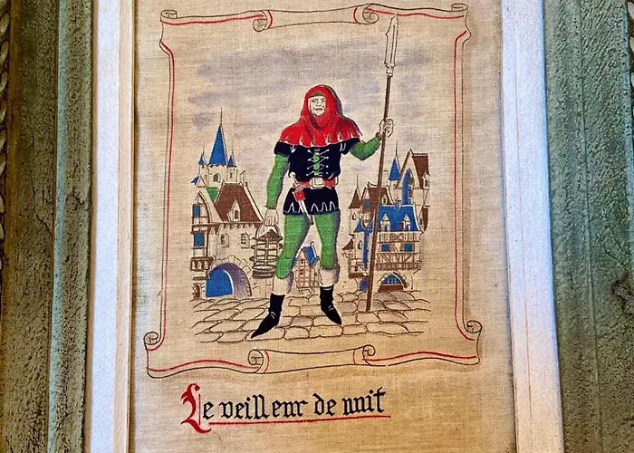 La Maison Des Templiers ~ Ostal Medieval ~ Logis Enchantes