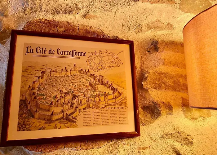 La Maison Des Templiers ~ Ostal Medieval ~ Logis Enchantes *