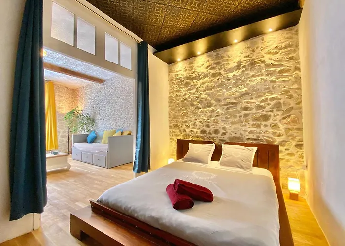 La Maison Des Templiers ~ Ostal Medieval ~ Logis Enchantes شقة *